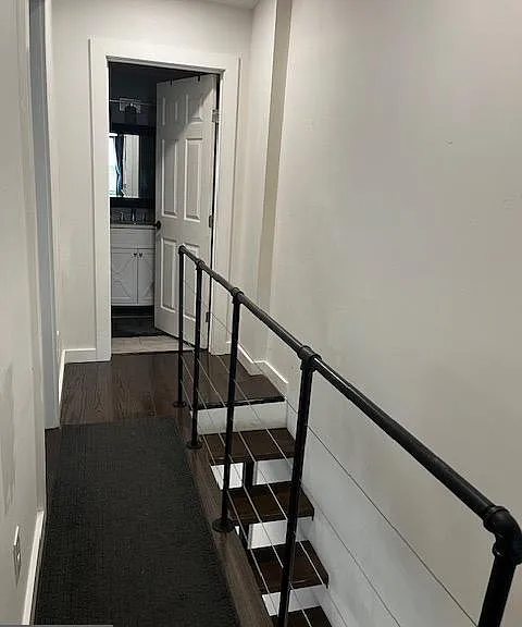 121 Mercy St — Photo 40