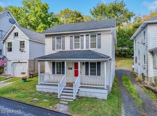 310 Ridge St, Honesdale, PA 18431