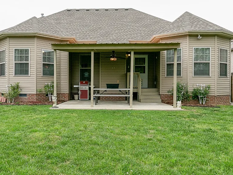 7032 Nickalus Way — Photo 30