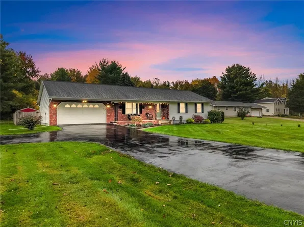 2198 County Route 7, Oswego, NY 13126