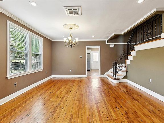 5th image of 4959 Elysian Fields Ave