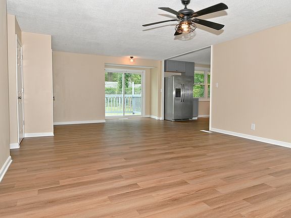 5th image of 328 Hancook Rd