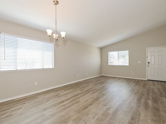 4th image of 6435 E Wolfhead Dr