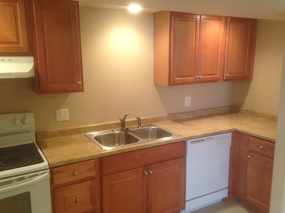 2nd image of 4657 S Brookwood Cir #2