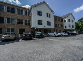 50 Adams St Unit 306, Worcester, MA 01604