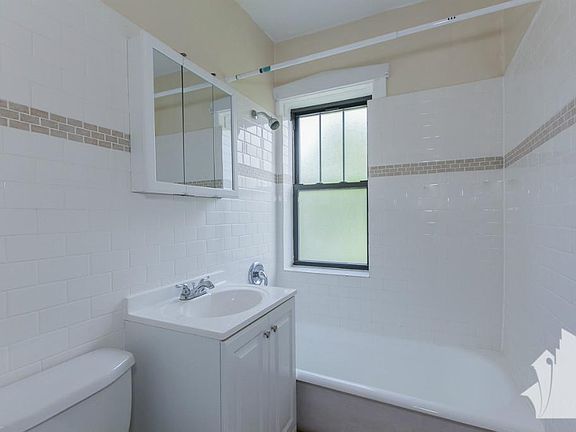 2nd image of 4604 N Winchester Ave #2
