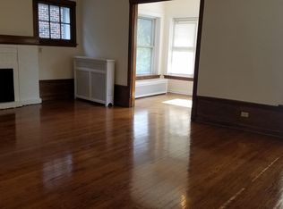 619 Sheridan Rd #3, Evanston, IL 60202