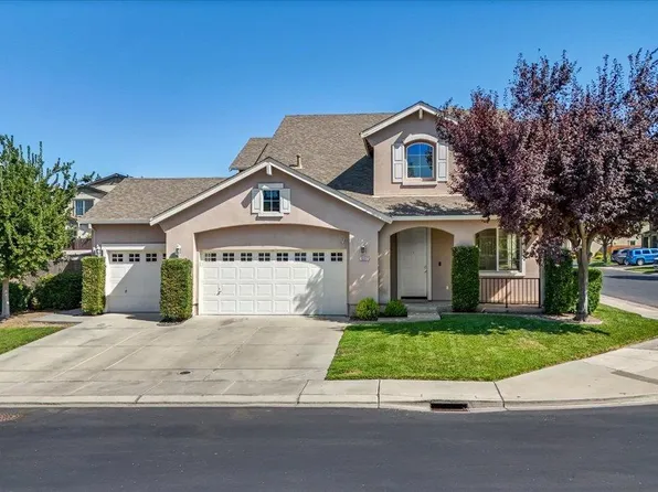13317 Waterway Dr, Waterford, CA 95386