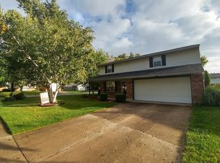 6110 Charlesgate Rd, Dayton, OH 45424