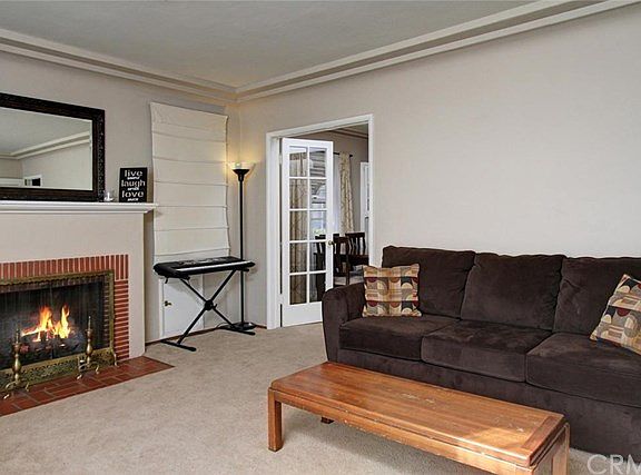 4th image of 651 E Jefferson Ave