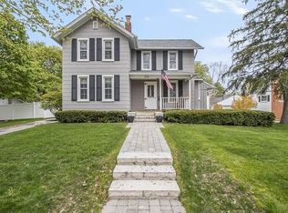 210 Russell St, Saline, MI 48176