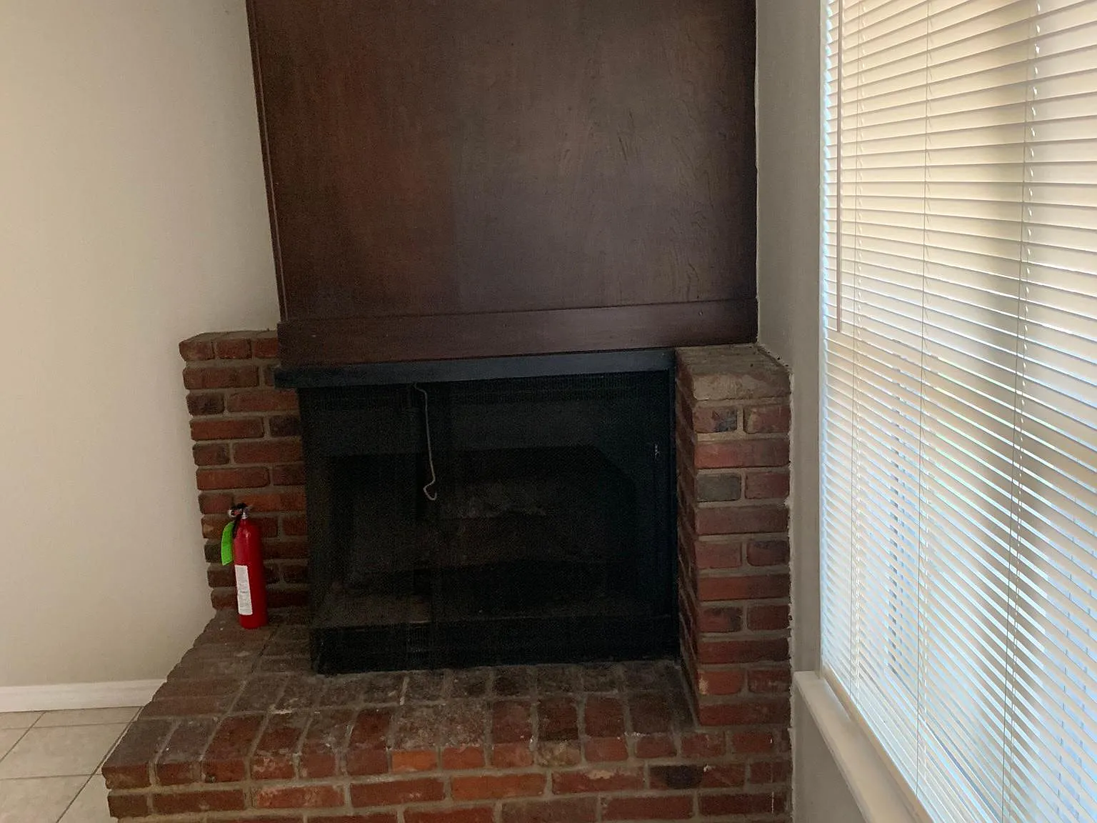 821 Hardy Springs Cir — Photo 2