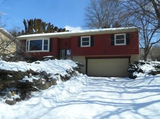 2421 Apache Dr, Fitchburg, WI 53711