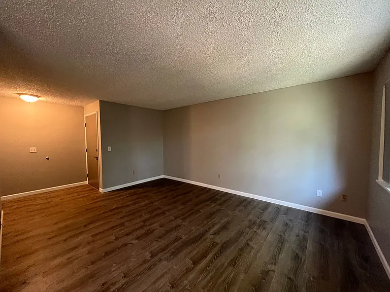 Anchor Apartments — Photo 30