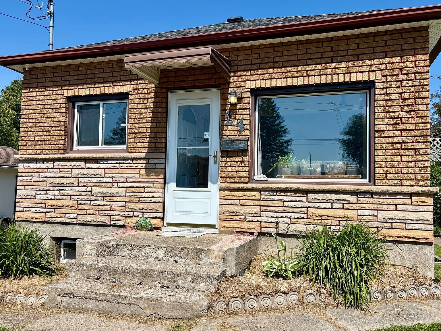24 Mona Street Thunder Bay ON P7A 6X8 — Photo 2