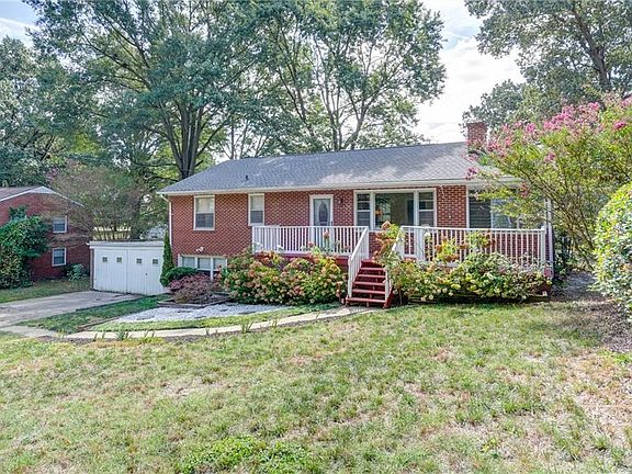 2nd image of 7413 Dell Dr