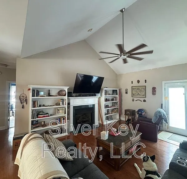 1980 Ridge Point Dr NW — Photo 16