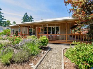 1894 Grape Loop, Sweet Home, OR 97386