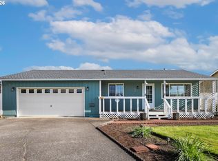 760 Gaileen Way, Harrisburg, OR 97446
