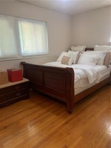 8910 Manchester Ave, Kansas City, MO, 64138