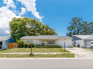 8714 Honeycomb Dr, Port Richey, FL 34668