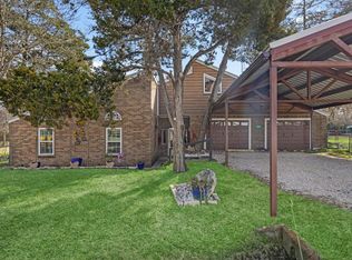 9820 Lake Forest Cir N, Brenham, TX 77833