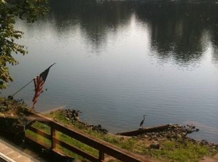 6017 Del Haven Rd, Bangor, PA 18013