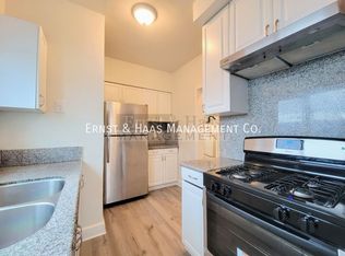 706 E Burnett St, Long Beach, CA 90806