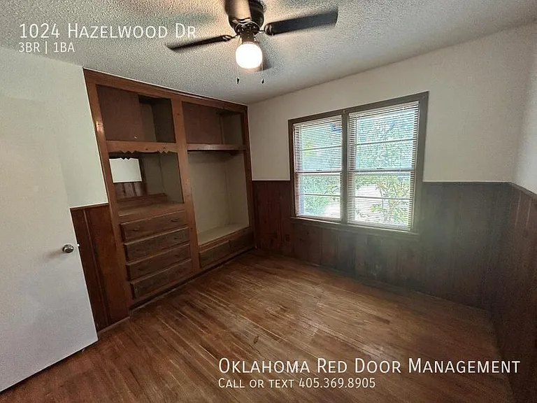 1024 Hazelwood Dr — Photo 11