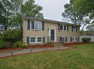 4 Shepard Rd, Franklin, MA 02038