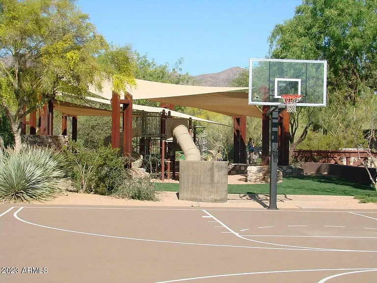 9260 E Desert Village Dr — Photo 41