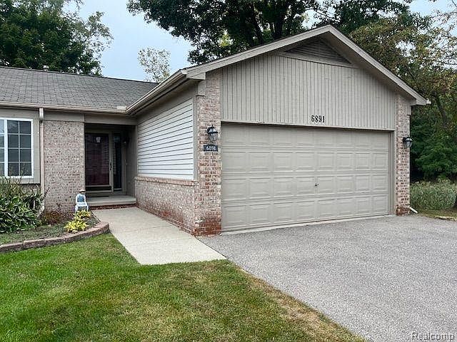 1st image of 6891 Deerhurst Dr #96