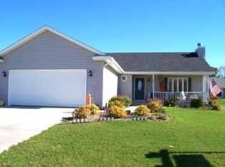 745 Andria Dr, Lake Geneva, WI 53147