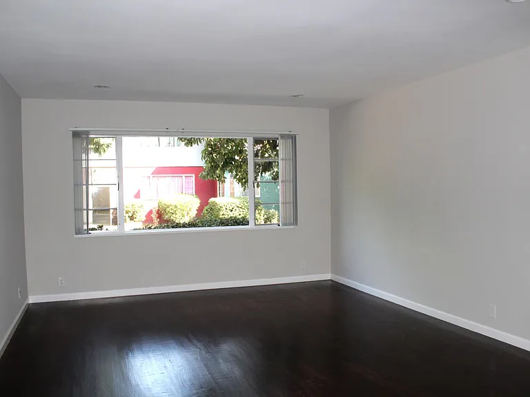 6236 La Mirada Ave #3 — Photo 3