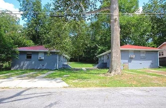 1st image of 2910 8th St