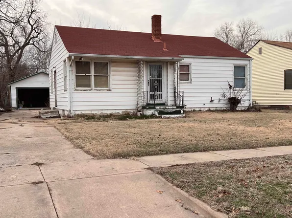 2221 S Pattie St, Wichita, KS 67211