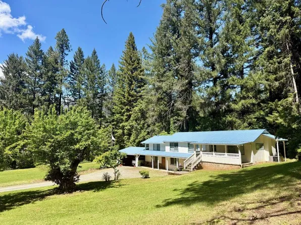 816 Curly Jack Rd, Happy Camp, CA 96039