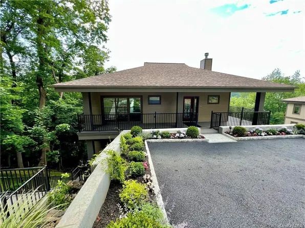 32 Piney Point Rd, Croton On Hudson, NY 10520