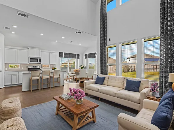 1528 Aspinwall Cv, Leander, TX 78641