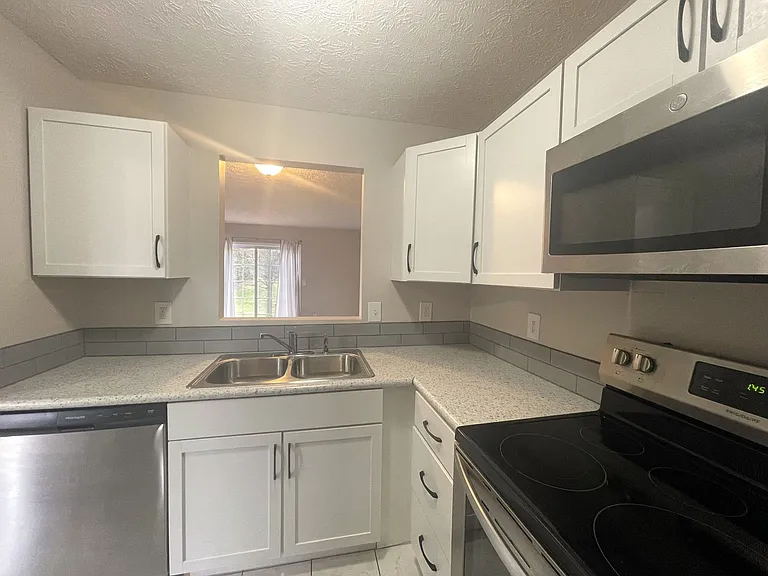 2266 Lila Way — Photo 6
