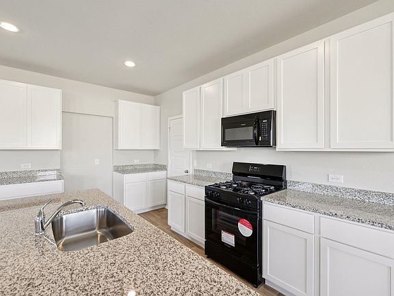 7th image of this home