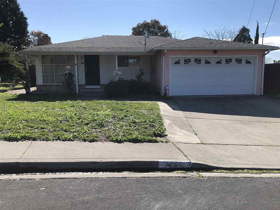1st image of 2685 Magee Ave