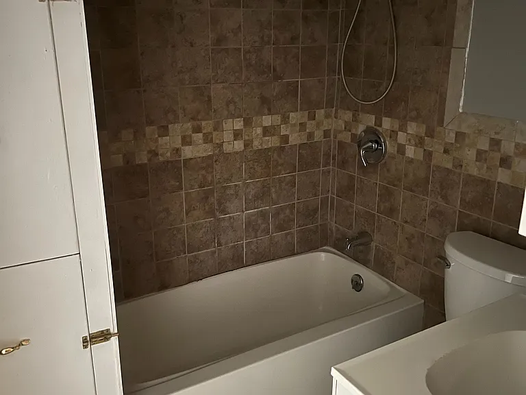 705 Low Gap Rd — Photo 14