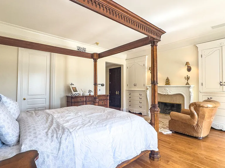 22040 Mount Eden Rd — Photo 19