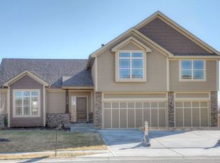11115 N Belleview Ave, Kansas City, MO 64155