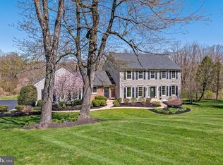 221 Lenora Ln, Downingtown, PA 19335