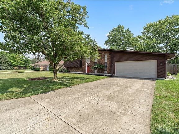 2nd image of 6735 Roberta Dr