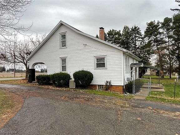 5th image of 7743 Ravenna Ave NE