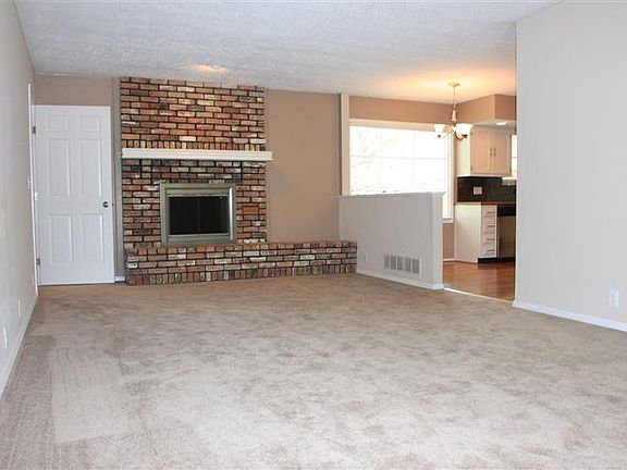 5th image of 11354 Pomo Ct