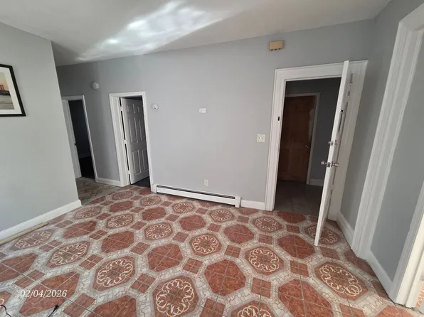 529 14th Ave APT 1, Paterson, NJ 07504